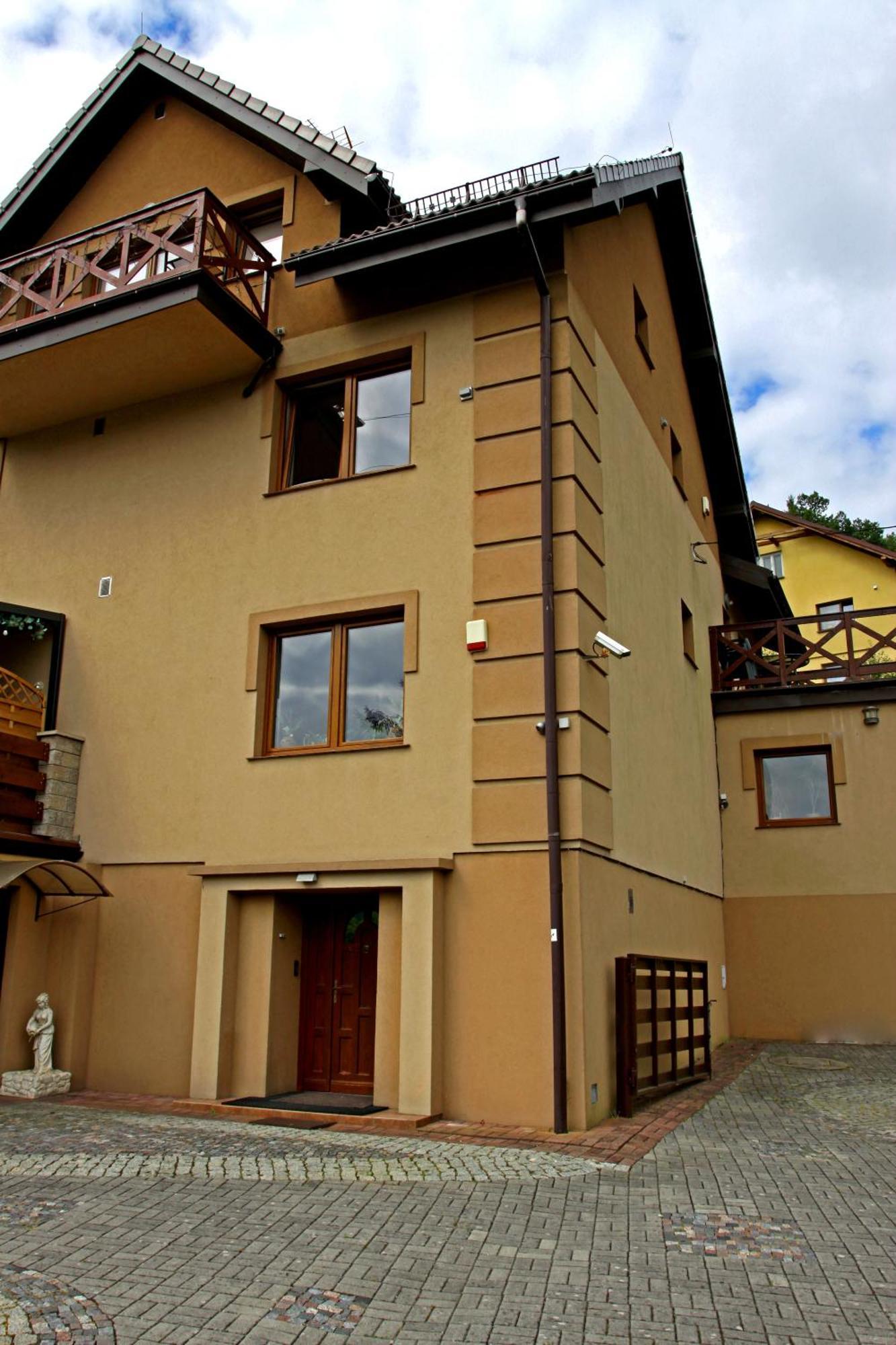 Hotel Dom W Gorach "Tresna" Exterior foto